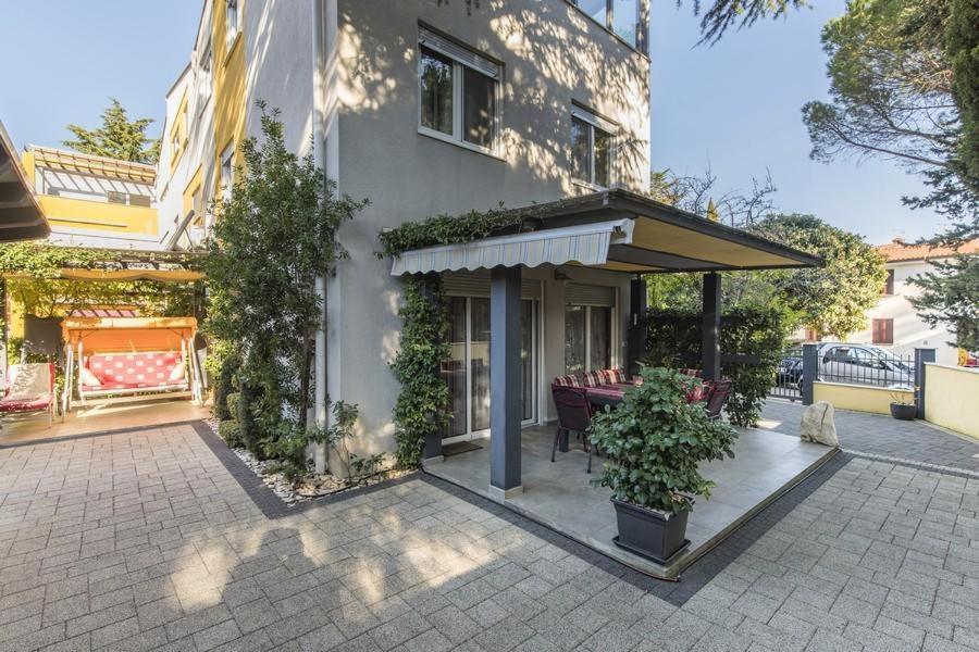 Park Villa Novigrad  Bagian luar foto
