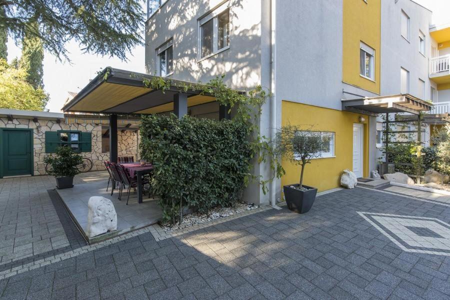 Park Villa Novigrad  Bagian luar foto