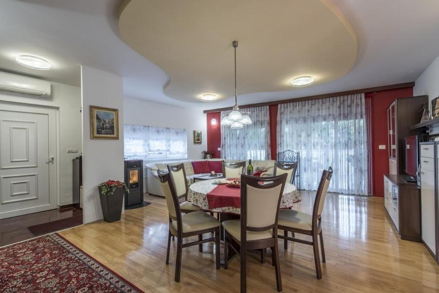 Park Villa Novigrad  Bagian luar foto